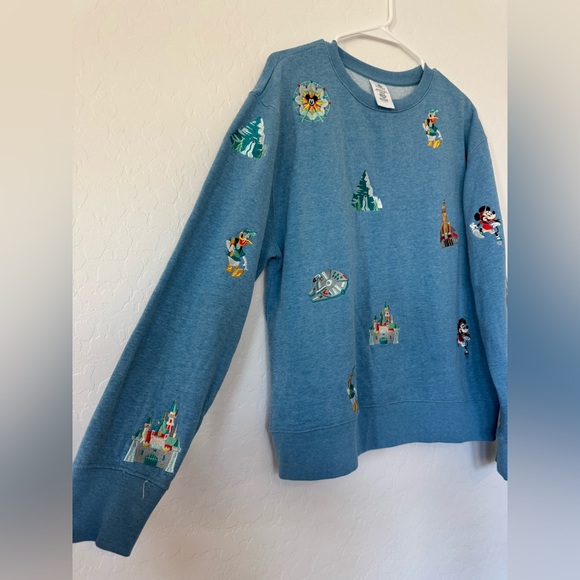 Disney Parks Crew Neck Sweater size M - Picture 3 of 7